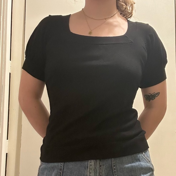 black top! - Picture 1 of 4